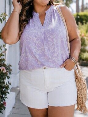 Iyla Plus Size Lavender Floral Sleeveless V-Neck Blouse | Spring Summer Casual